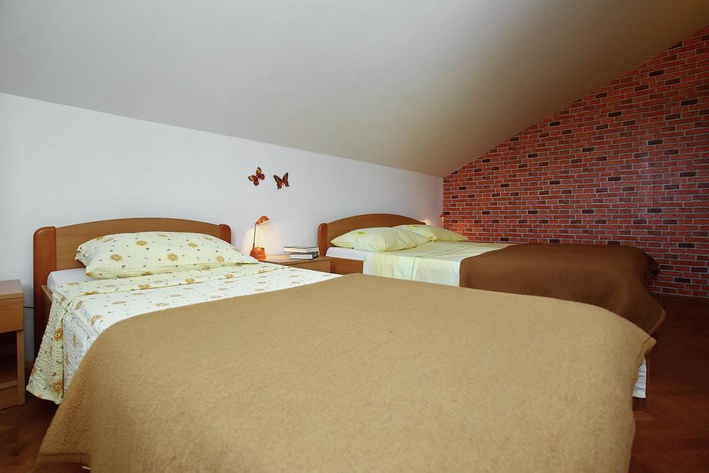 Apartments Vila Ana Seline Exterior photo